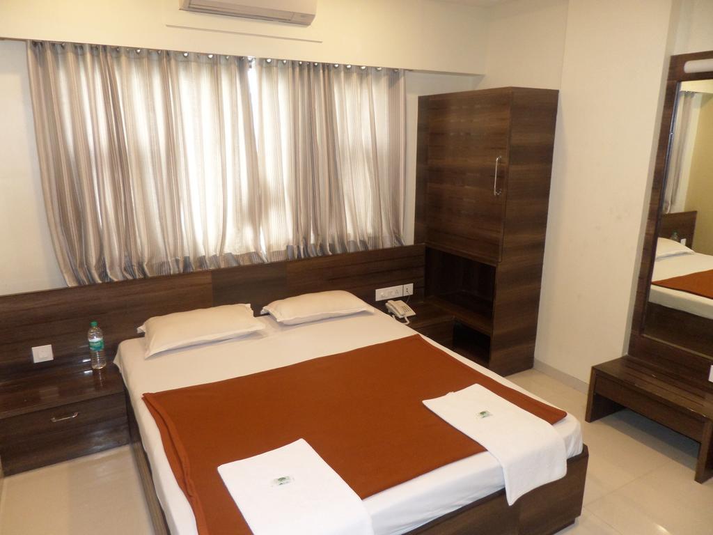 Sai Heera Residency Hotel Shirdi Kamer foto