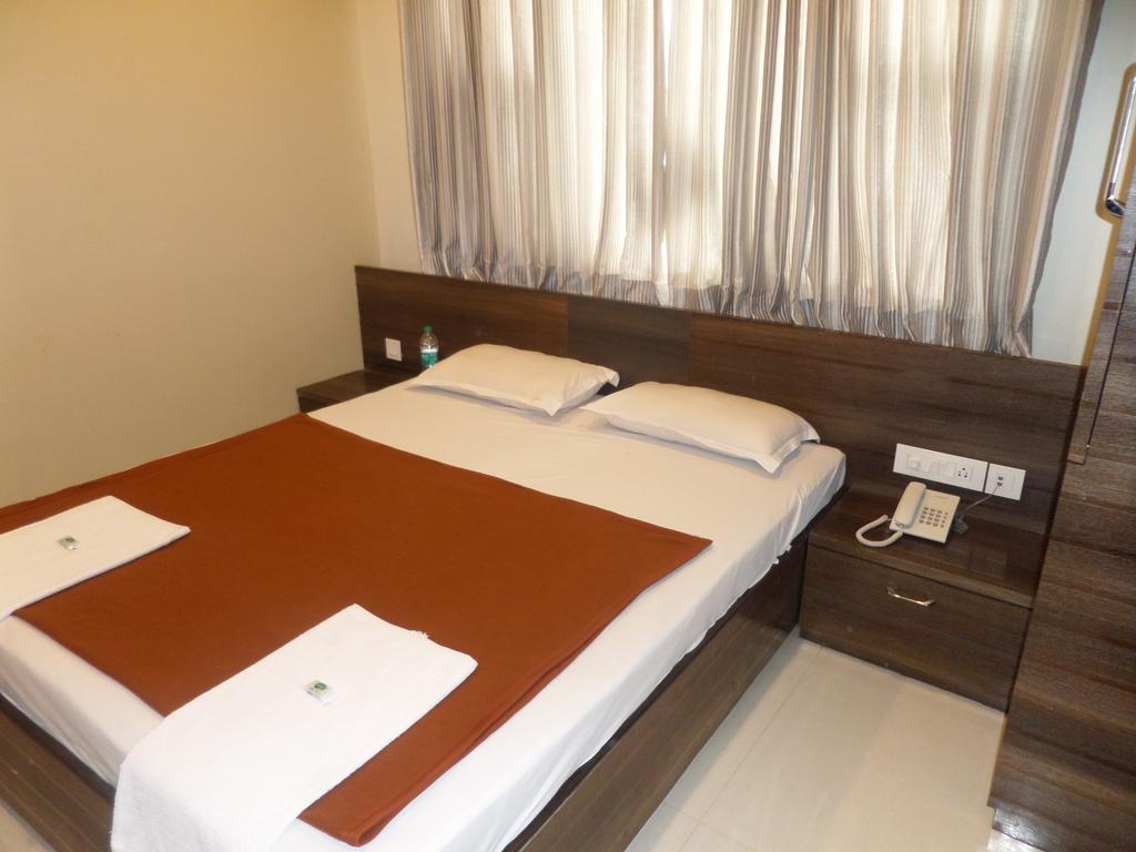 Sai Heera Residency Hotel Shirdi Kamer foto