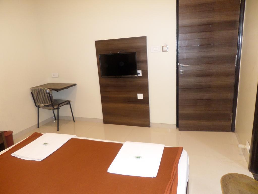 Sai Heera Residency Hotel Shirdi Kamer foto