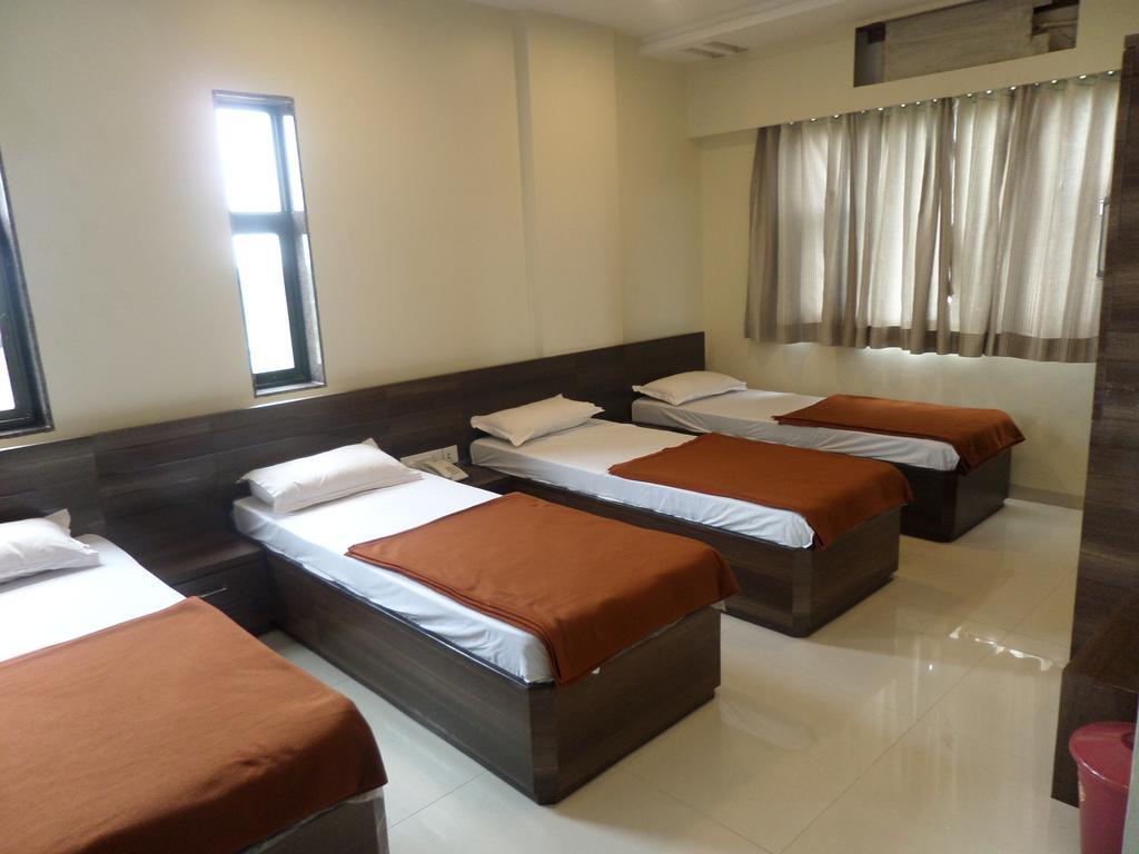 Sai Heera Residency Hotel Shirdi Kamer foto