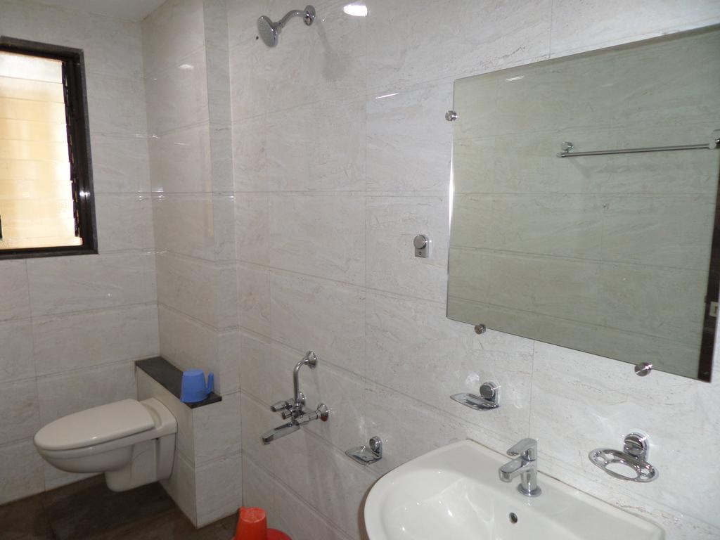 Sai Heera Residency Hotel Shirdi Buitenkant foto